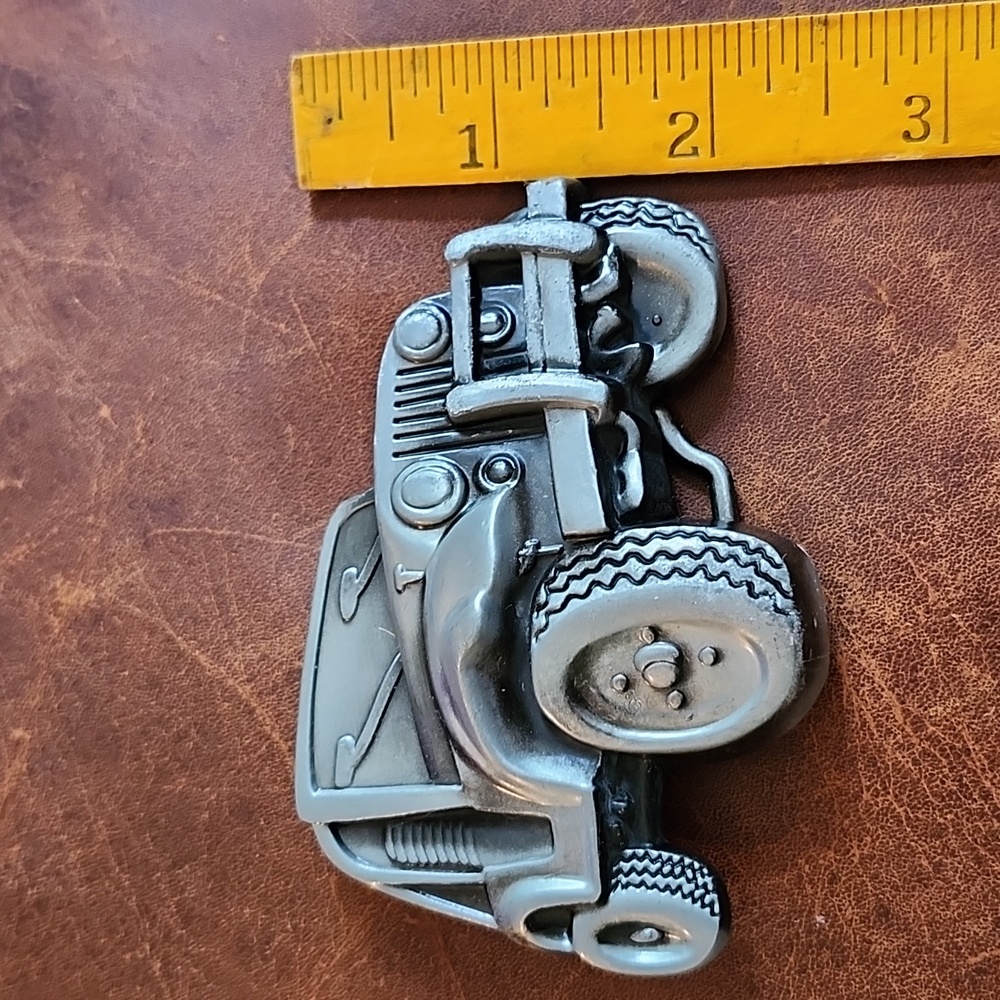 Silver Jeep Belt Buckle, New - Picture 3 of 4